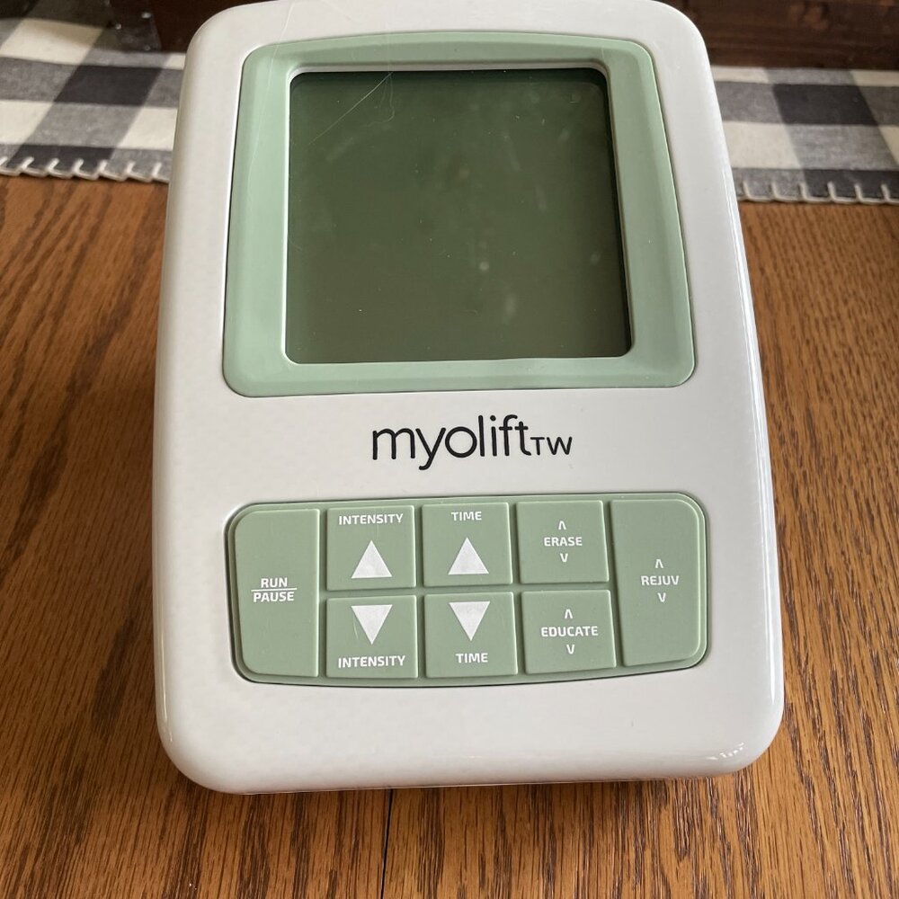 Triwave Microcurrent Device For Anti. Aging Skin Care
